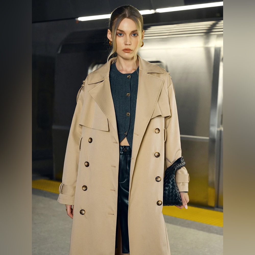 Commense trench coat New with Tags